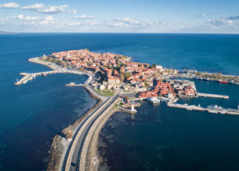 Shutterstock.com/ Michael Dechev